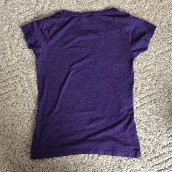 Blue 84 small women’s purple T-shirt. - Picture 2 of 6